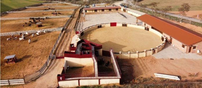 Instalaciones de Campos Taurinos.