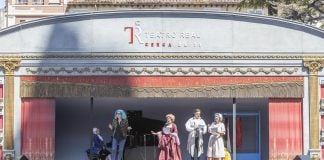 Carroza del Teatro Real.