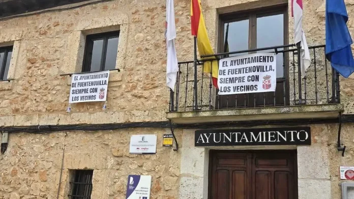 Ayuntamiento de Fuentenovilla.