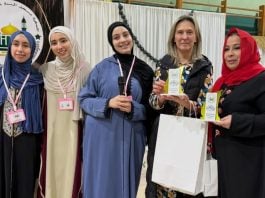 Guarinos, con la comunidad musulmana de Guadalajara en marzo de 2026.