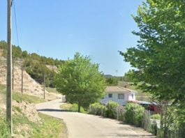 Calle Manantiales, de Hontoba.