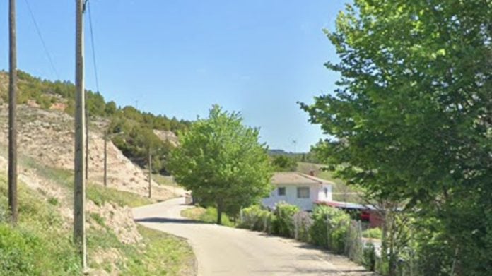 Calle Manantiales, de Hontoba.