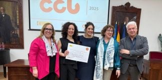 Orgullosos de un colegio de Villanueva de la Torre 07/03/2026 El Gobierno regional felicita al CEIP 'Gloria Fuertes' de Villanueva de la Torre por su proyecto innovador en la bibliot. El Gobierno de Castilla-La Mancha ha felicitado al CEIP 'Gloria Fuertes' de Villanueva de la Torre, municipio de la provincia de Guadalajara, por ganar el premio del Consejo de Cooperación Bibliotecaria (CCB) por su proyecto innovador en la biblioteca escolar. POLITICA CASTILLA-LA MANCHA ESPAÑA EUROPA TOLEDO JCCM