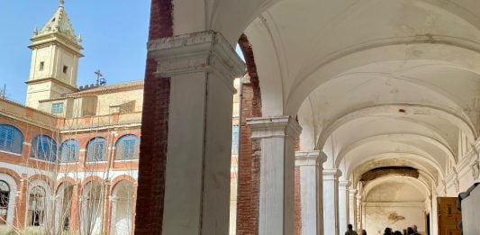 Así está ahora el claustro del Fuerte de San Francisco Claustro del Fuerte de San Francisco el 4 de marzo de 2026. (Foto: JCCM)