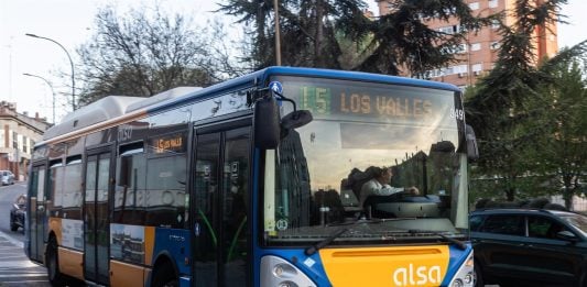 Autobús urbano de Guadalajara, de la línea L5.
