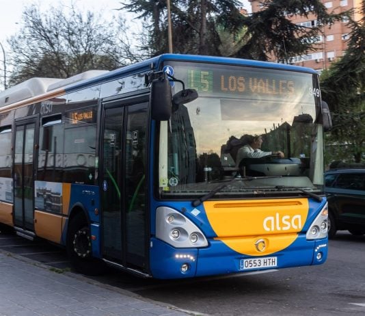 Autobús urbano de Guadalajara, de la línea L5.