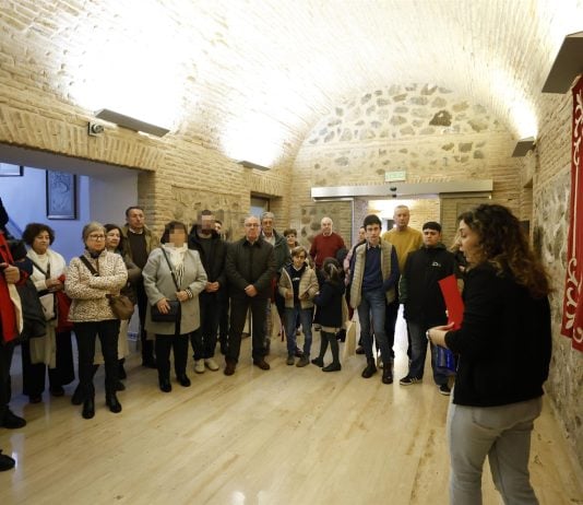 Jornada de puertas abiertas en las Cortes de Castilla-La Mancha.