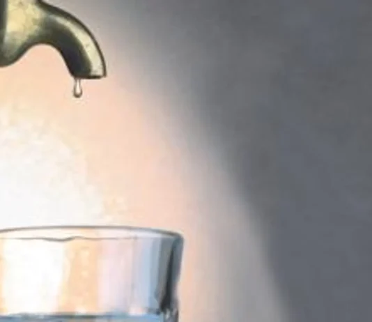 El agua vuelve, poco a poco, a los grifos de Guadalajara Grifo