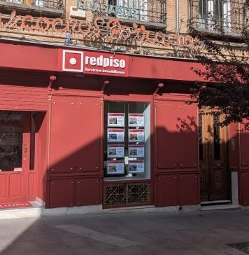 La antigua pastelería de Guajardo en Santa Clara, reconvertida. (Foto: La Crónic@)