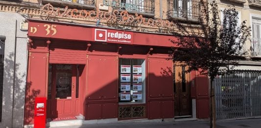 La antigua pastelería de Guajardo en Santa Clara, reconvertida. (Foto: La Crónic@)