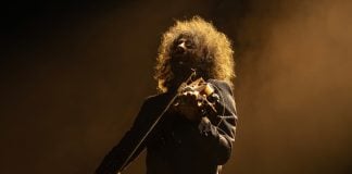 Ara Malikian sobre el escenario.