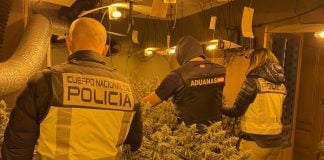 Operación policial en el Parque de las Castillas en abril de 2026.