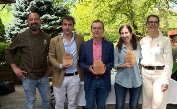 22/04/2026 Entrega de placas de los 'Guardianes del territorio' en el restaurante Molino de Alcuneza SOCIEDAD ESPAÑA EUROPA CASTILLA-LA MANCHA