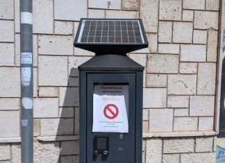 Últimas noticias sobre la zona azul de Guadalajara Uno de los nuevos parquímetros que está instalando Telpark en Guadalajara. (Foto: La Crónic@)