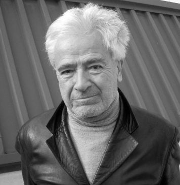 Cruz Novillo.