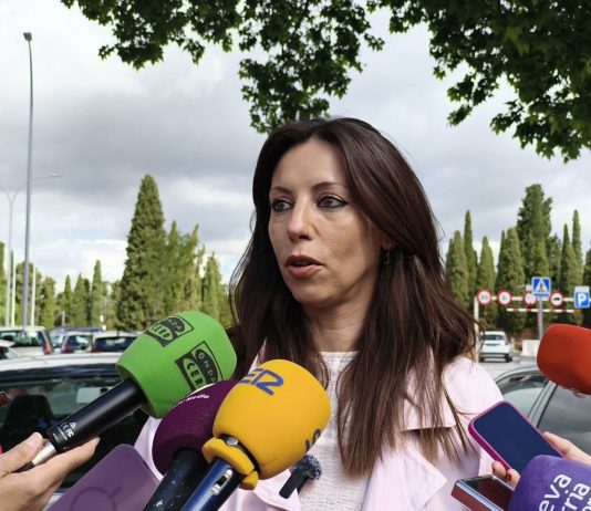 La portavoz socialista en el Ayuntamiento, Lucía de Luz, el 13 de mayo de 2026.
