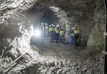 Visita al interior de la mina de Hiendelaencina.