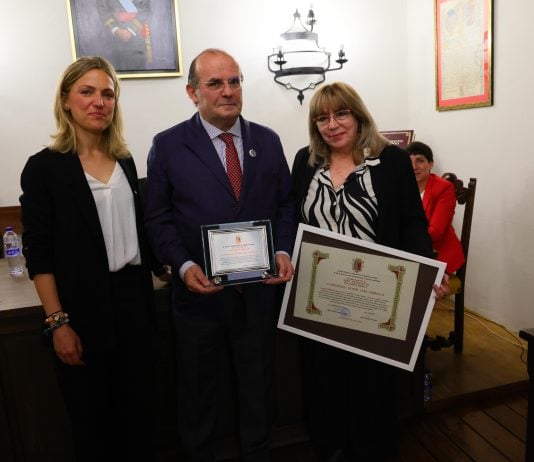 Javier Sanz Serrulla, hijo predilecto de Sigüenza.