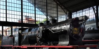 Una de las locomotoras de vapor del Museo del Ferrocarril.