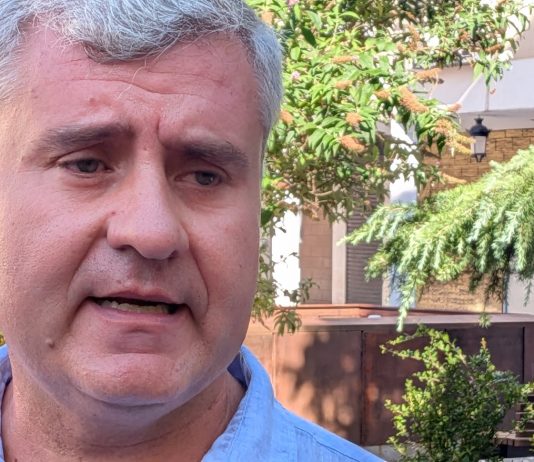 Alfonso Esteban, durante su comparecencia ante los periodistas el 29 de junio de 2026. (Foto: La Crónic@)
