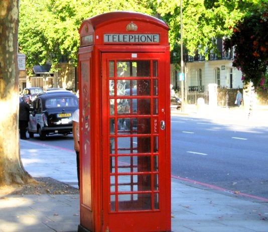 Cabina de teléfonos en Londres en 2007. (Foto: La Crónic@)