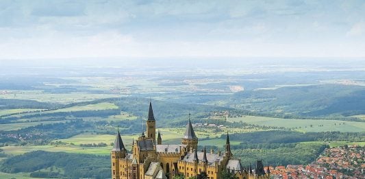 Viaje de ida y vuelta a la Selva Negra y Alsacia Castillo de Hohenzollern.