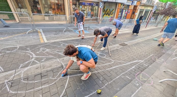 Habrá alfombras del Corpus, aunque menos Preparativos para la alfombra del Corpus de Miguel Fluiters en 2026. (Foto: La Crónic@)