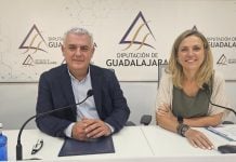 El presidente de la Diputación de Guadalajara, José Luis Vega y la alcaldesa seguntina, María Jesús Merino.