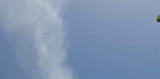 Así se ha logrado extinguir el incendio de la Torre Moeve, en Madrid Incendio en la Torre Moeve