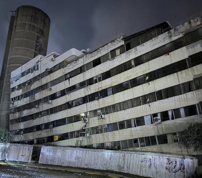 Uno de los edificios afectados por los terremotos de Venezuela en junio de 2026. (Foto: Mikhail Mikhail Makeyev / Zuma Press