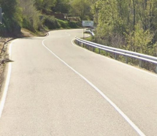 Tramo de la CM-1002 en El Cubillo de Uceda, en el mismo punto kilométrico donde ocurrió el fatal accidente. (Foto: Google Maps)