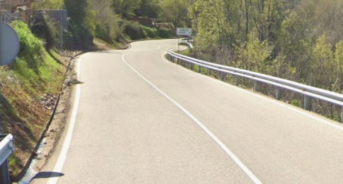Tramo de la CM-1002 en El Cubillo de Uceda, en el mismo punto kilométrico donde ocurrió el fatal accidente. (Foto: Google Maps)