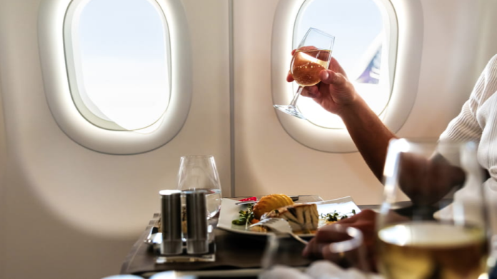 ¿Qué tal una vuelta al mundo en jet privado? Como esa, hay otras formas de viajar 