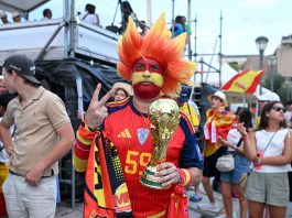 Un aficionado en el España-Bélgica. (Foto: Gustavo Valente / EP)