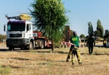 Por la mañana del sábado eran 5.400 las hectáreas quemadas en el norte de Guadalajara Puesto de mando en el incendio de la Mierla, en Tamajón.