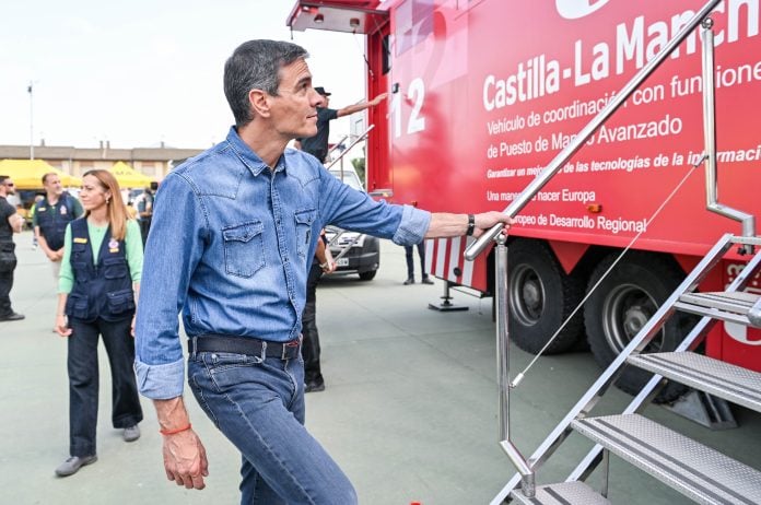El presidente del Gobierno, Pedro Sánchez, durante su reciente visita al Puesto de Mando Avanzado por el incendio de La Mierla, el 22 de julio de 2026, en Tamajón.