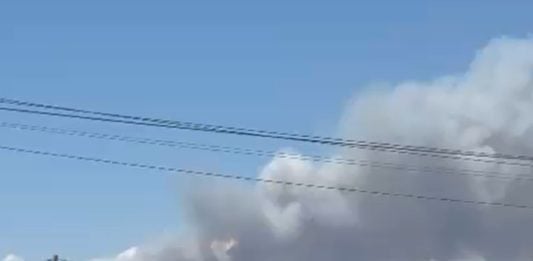 La UME, en el grave incendio del norte de Guadalajara: VEA LOS VIDEOS Imagen aportada por un lector de LA CRÓNICA en los primeros compases del incendio de Beleña. (Foto: La Crónic@)