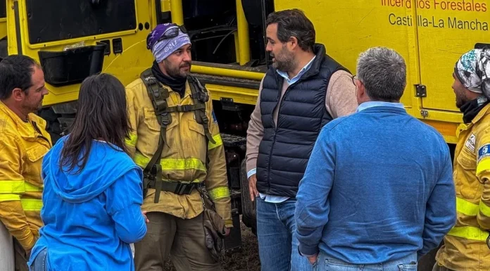 Núñez quería entrar al puesto de mando del incendio y no le han dejado Paco Núñez en el incendio