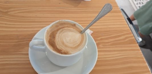 La cafeína mejora la capacidad de generar fuerza Taza de café. (Foto: La Crónic@)