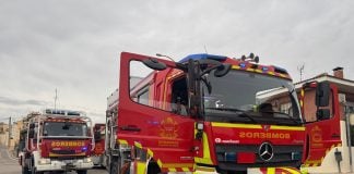 Bomberos y helicópteros de Madrid ayudaron a controlar el incendio de la urbanización Montelar Una dotación de Bomberos de la Comunidad de Madrid, en imagen de archivo.