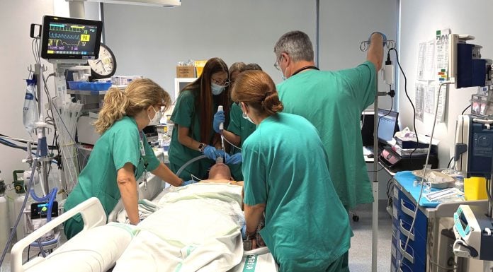 ¿Sufres apnea del sueño? En Guadalajara te lo tratan «a medida» El hospital de Guadalajara incorpora una técnica avanzada para personalizar el tratamiento de la apnea del sueño.