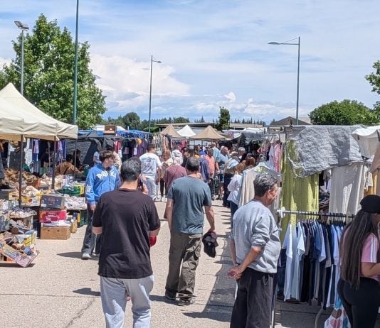 Mercadillo de Marchamalo en el verano de 2026. (Foto: La Crónic@)