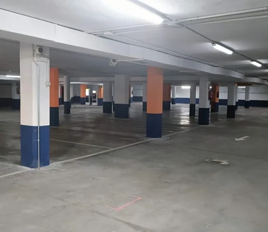 Las 60 plazas de aparcamiento más disputadas en Guadalajara pueden ser estas durante un mes Interior del parking de Alvarfáñez. (Foto: La Crónic@)