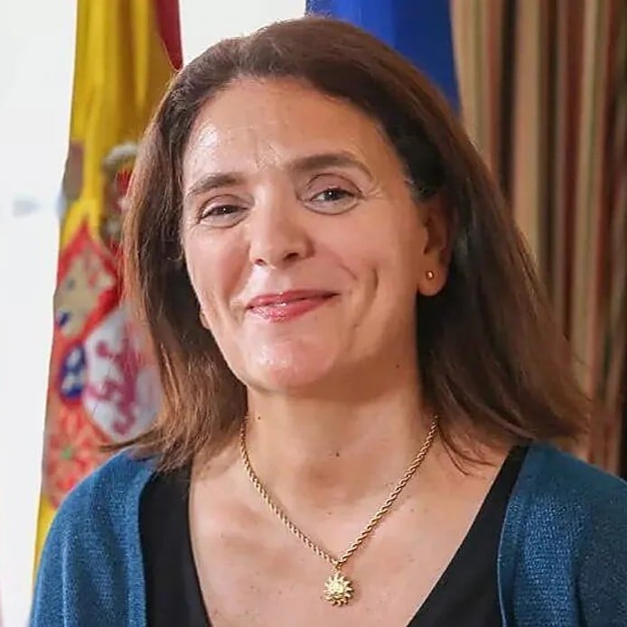 Susana Cabellos formato cuadrado