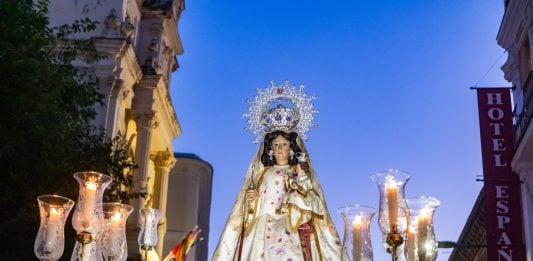 El traslado de la Virgen de la Antigua, en 26 fotos Traslado de la Virgen de la Antigua 2026