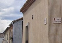 Un pueblo de 8 vecinos se lleva un premio de la Diputación de Guadalajara Calle Mayor de Angón. (Foto: Google Maps)
