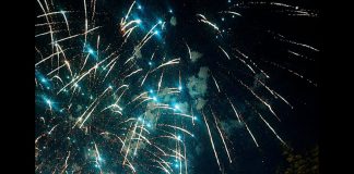Los fuegos artificiales, a vista de dron Fuegos artificiales en las Ferias de Guadalajara de 2026.