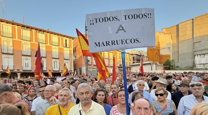 Abarrotada la Plaza Mayor de Guadalajara en apoyo a Ceuta Ceuta Guadalajara