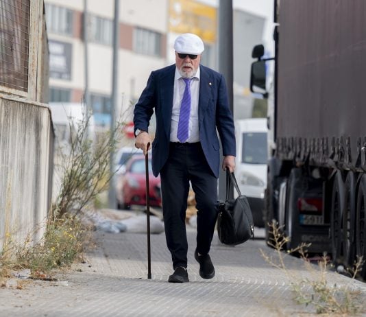Las conversaciones de Cospedal con Villarejo no le parecen inculpatorias a la Policía: recogemos extractos El comisario Villarejo en julio de 2026. (Foto: EP)
