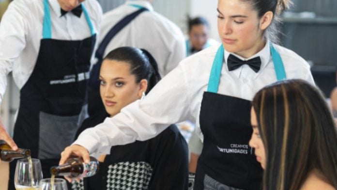 Fundación Mahou San Miguel forma en hostelería a jóvenes de siete CC.AA., con un 90% de inserción laboral REMITIDA / HANDOUT por FUNDACIÓN MAHOU SAN MIGUEL Fotografía remitida a medios de comunicación exclusivamente para ilustrar la noticia a la que hace referencia la imagen, y citando la procedencia de la imagen en la firma 14/9/2026